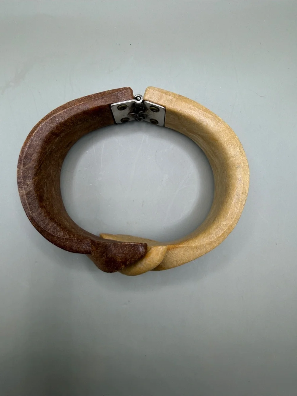 Vintage Resin Wooden Wide Clamp Bracelet - Picture 3 of 4